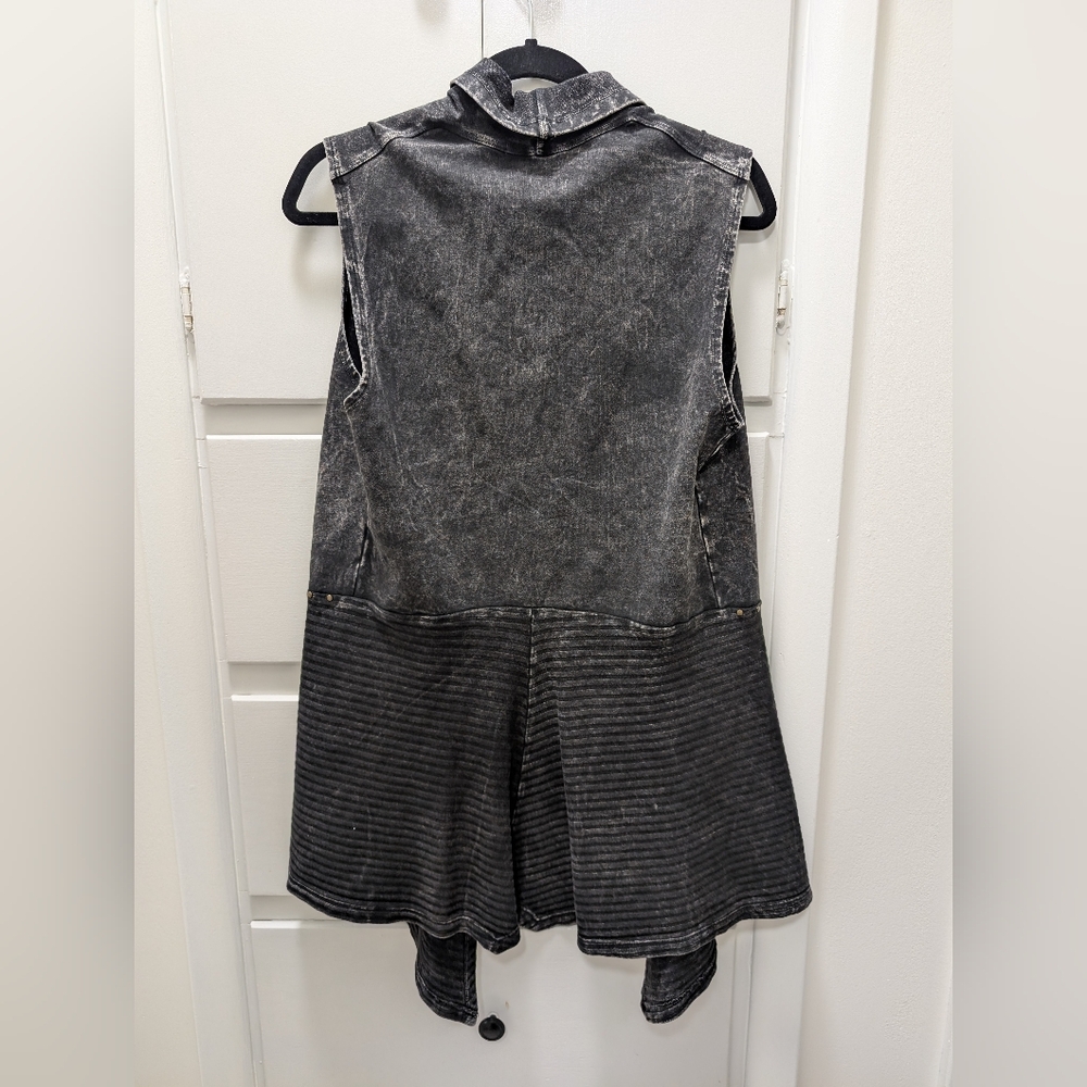 Testimony Los Angeles Black Acid Wash Vest Cardigan Wrap Size L - Picture 5 of 10